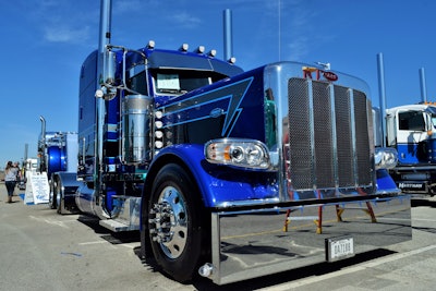 Owner-operator Schultz’ 2020 Peterbilt 389’s showing at MATS was Schultz first truck show since 2007. The owner-op’s been trucking for more than a quarter century at this point, having started just out of the military, he says.