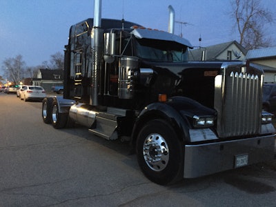 Lyons 2019 05 31 08 22