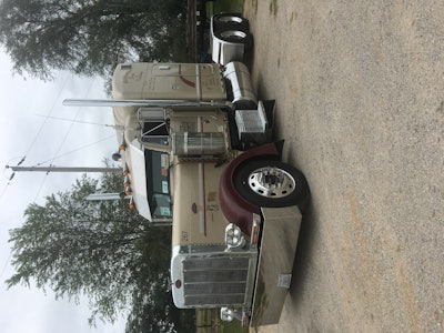 476980 Ec 791 F 4827 875 B 7 Aeef3 Bc60 E9