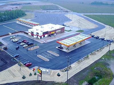 loves-truck-stop-hampshire-2019-06-24-13-12