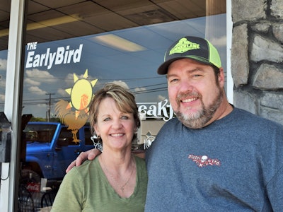 Tommy And Linda Bryan Early Bird Cafe 2019 07 19 13 13