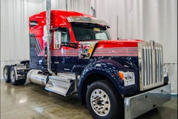 2020-Kenworth-W990-GATS-2019-08-14-10-42