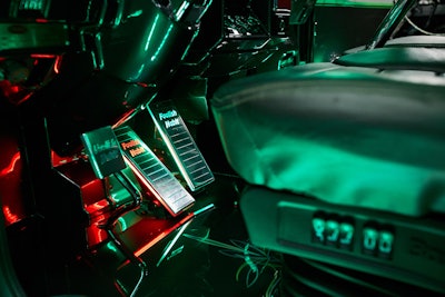 #414 Driver/Owner: Ray Thompson Hometown: Campbell, MO Truck: 2000 Silver/Gray/Green...