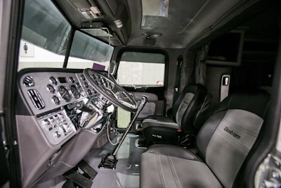 #416 Driver/Owner: Scott Vieth/ RDDP Hometown: Wichita Falls, TX Truck: 2018 Silver...