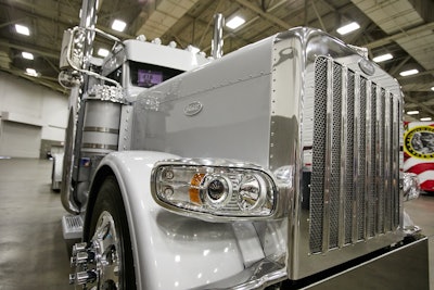 #416 Driver/Owner: Scott Vieth/ RDDP Hometown: Wichita Falls, TX Truck: 2018 Silver...