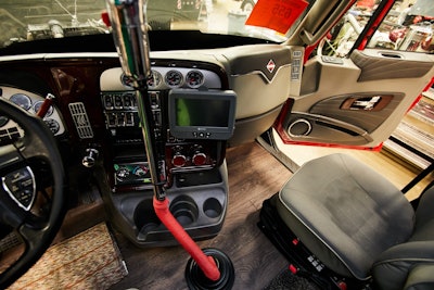 #655 Driver/Owner: Billy Joe Burrell Hometown: Foley, AL Truck: 2016 Red...