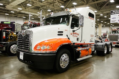 #658 Driver/Owner: Brett and Chris Chastain Hometown: Flora, IN Truck: 2005 White...