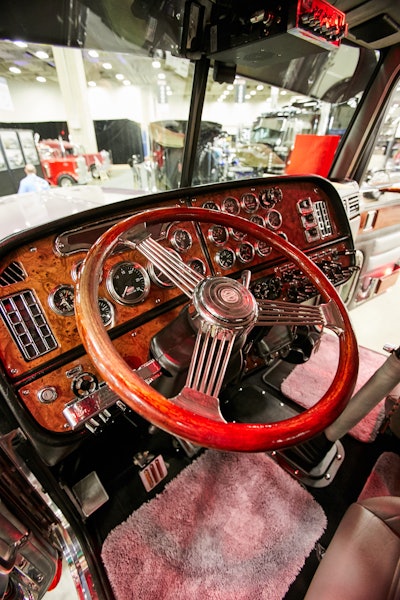 #665 Driver/Owner: Shane P. Boullion Hometown: Carencro, LA Truck: 2001 Rose Gray...