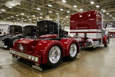 #671 Driver/Owner: David Kosar /Riteway Truck Rental Hometown: Dallas, TX Truck:...