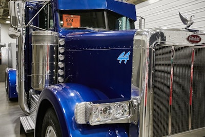 #674 Driver/Owner: Freddie Jimenez/ Freddie Freight Hometown: Crowley, TX Truck:...