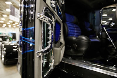 #833 Driver/Owner: Mike Briseno/ Lindamood Demolition Hometown: Irving, TX Truck:...