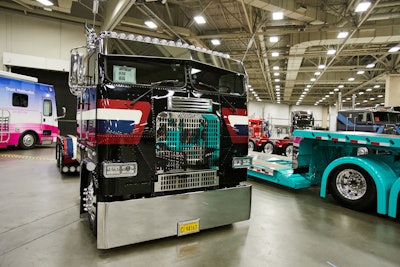 #936 Driver/Owner: Ed Harwell Hometown: Cave Springs, AR Truck: 1988 Black...