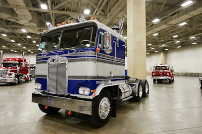 #939 Driver/Owner: Pablo Cuellar Hometown: La Porte, TX Truck: 1983 Blue Kenworth...