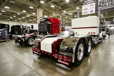 #944 Driver/Owner: Tony Kidd/ Daryl Livingston Hometown: Texarkana, TX Truck: 1978...