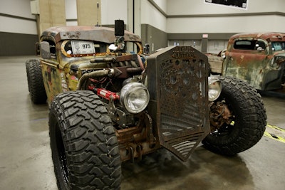 #975 Owner: Charlie Pacheco/ Team Cutters Hometown: Trementina, NM Vehicle: 1942...