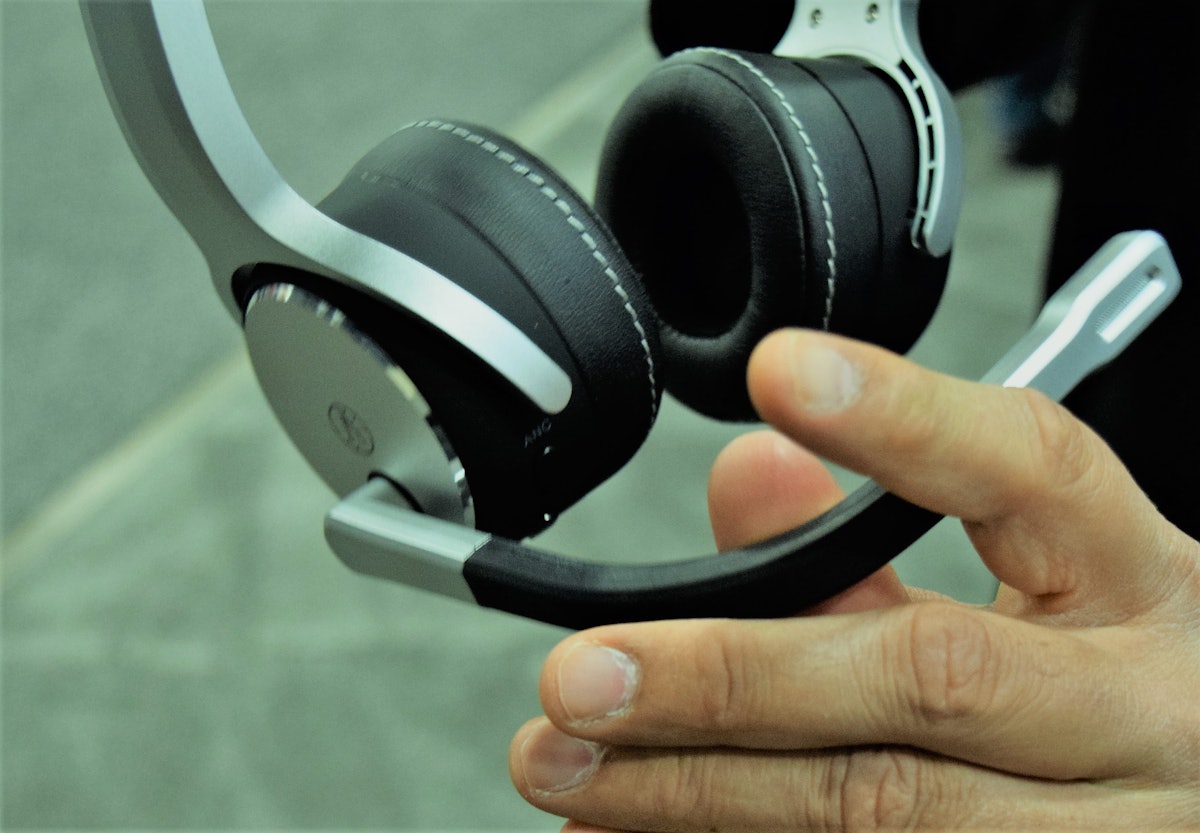 New 2 in 1 headphone headset combo from Rand McNally Overdrive