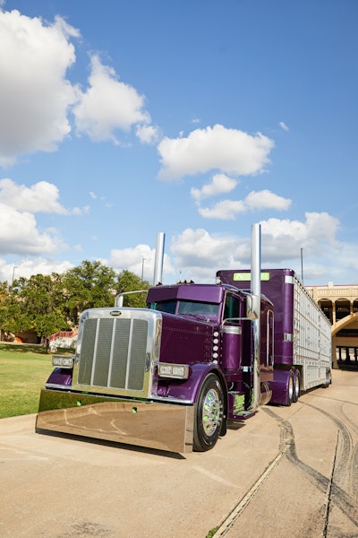 Best of Show, Limited Mileage Combo | TJ Kounkel’s 2018 Peterbilt 389 and 2020 Wilson Silverstar...