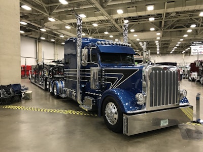 Eric Turner Sr. and his 2015 Peterbilt 389 and 2018 Wally Mo 8-car hauler, “Showtime,” won Best of Show in the Working Combo category, as well as Truckers’ Choice, as voted on by GATS attendees.