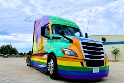 rainbow truck-2019-08-06-13-39