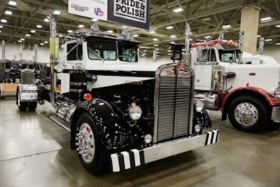 First place: Taylor, Texas-based Marty and Brenda Glomb’s 1955 Kenworth, “Pepe”.