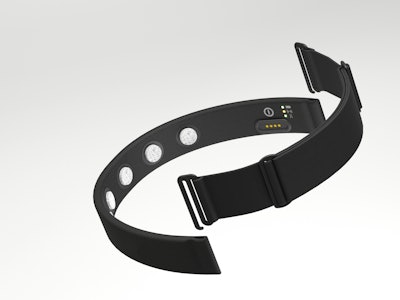 SmartCap’s LifeBand headgear can be worn under a cap by drivers and uses EEG technology to provide the earliest and most accurate detection of fatigue risk in real-time. LifeBand connects via Bluetooth to a display within the cabin, where the Life App provides real-time fatigue measurements and enables drivers to proactively manage their alertness.