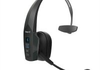 2-BlueParrott_B350-XT_Left_Mic-Down_1400px_White-200&times;140-2019-10-24-08-45