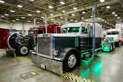 Ray and Cory Thompson bought this 2000 Peterbilt 379 as a car-hauler and did a complete teardown and rebuild.