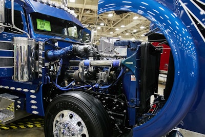 Under the hood of Turner’s 2015 Peterbilt 389 is a Detroit Series 60 with an 18-speed and 3:55 rears.