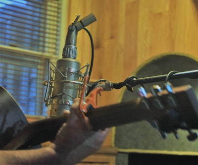 Taylor Barker Guitar Detail 2019 11 25 09 27