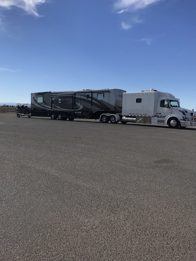 D317543 C 4 A61 428 D A831 F820 A8 Cbefc8