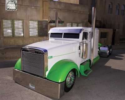 Paul Hartley of ADD Media photographed the customized Freightliner in a Dallas warehouse district.