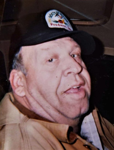 Former New York-based owner-operator Fred Lieb was well-known in the produce markets up and down the East Coast up until his passing in 2013, as was to a lesser extent in the past his daughter, Evelyn, with whom Marhoefer speaks about his own memories of the pair. Evelyn recounts her father’s last run, shortly before he passed.