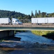 Trucks-on-bridge-over-hood-river-oregon-2020-06-03-12-11