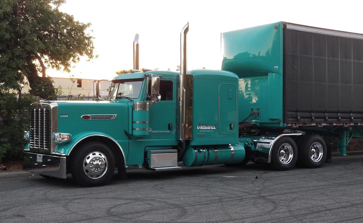 人気アイテム Rodger Brown's 2019 Peterbilt 389 Pride & Class company 邦画・日本映画