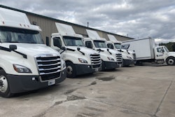 STS-Delivery-fleet-yard-daycabs-2020-07-20-10-21