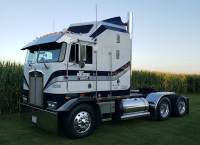 Cabover – Matt Schleuger, Wesley, Iowa, 1993 Kenworth K100E, Not Daddy’s Money