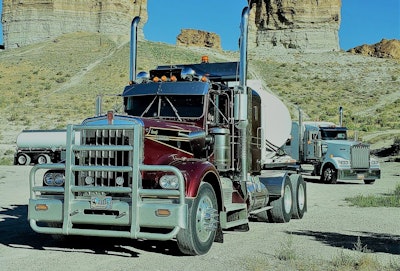 1970 Kenworth martin Herman-in-front-of-tea-pot-2020-08-21-10-38