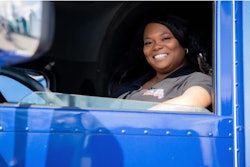 sharae-moore-she-trucking-2020-08-07-08-37