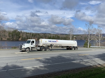 A779 C2 B1 D948 467 E 8 B71 6977 B2 Ff8030