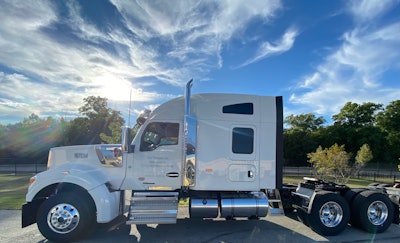 B11291 Fc 96 Ca 453 D 809 B F3 Cef1479 De9