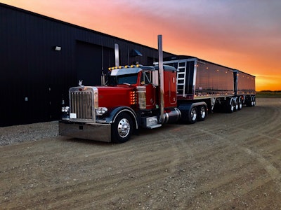 E7 D94604 Ef72 4 Fd4 9615 605 A64 Fbff78