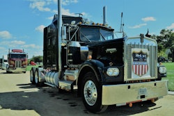 1982-Kenworth-w900A-Artie-Daniel-2-2020-10-23-12-36