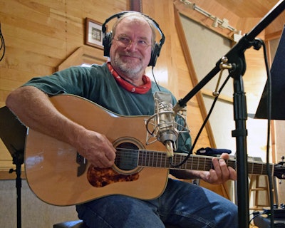 John Malayter won a free recording session by winning the 2020 Trucker Talent Search. A live finale was held in a virtual format during Overdrive‘s GATS Week in August.