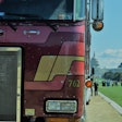 Pete-cabover-capitol-building-2020-12-01-11-12