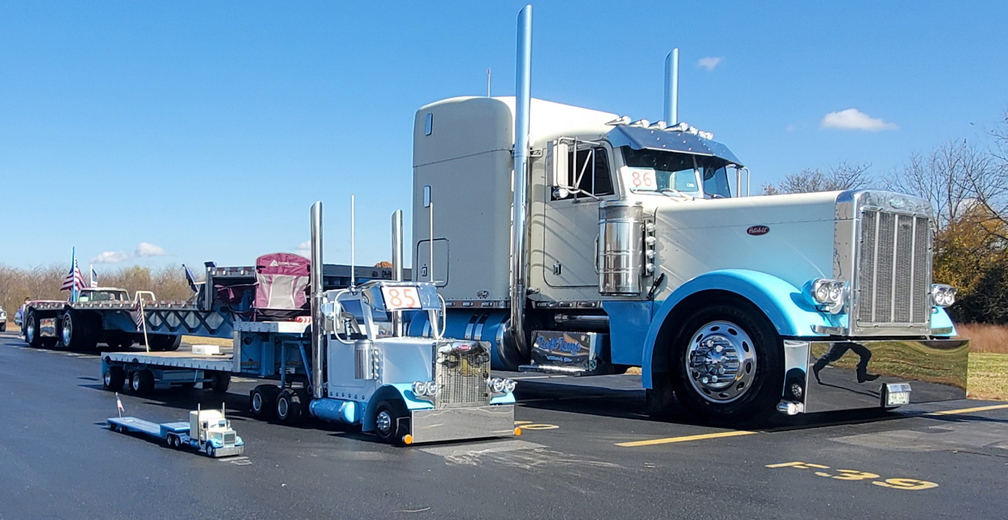Rooster Davis And His Miniature Peterbilt Replica Weepete Overdrive Rooster Davis And His Miniature Peterbilt Replica Weepete Overdrive