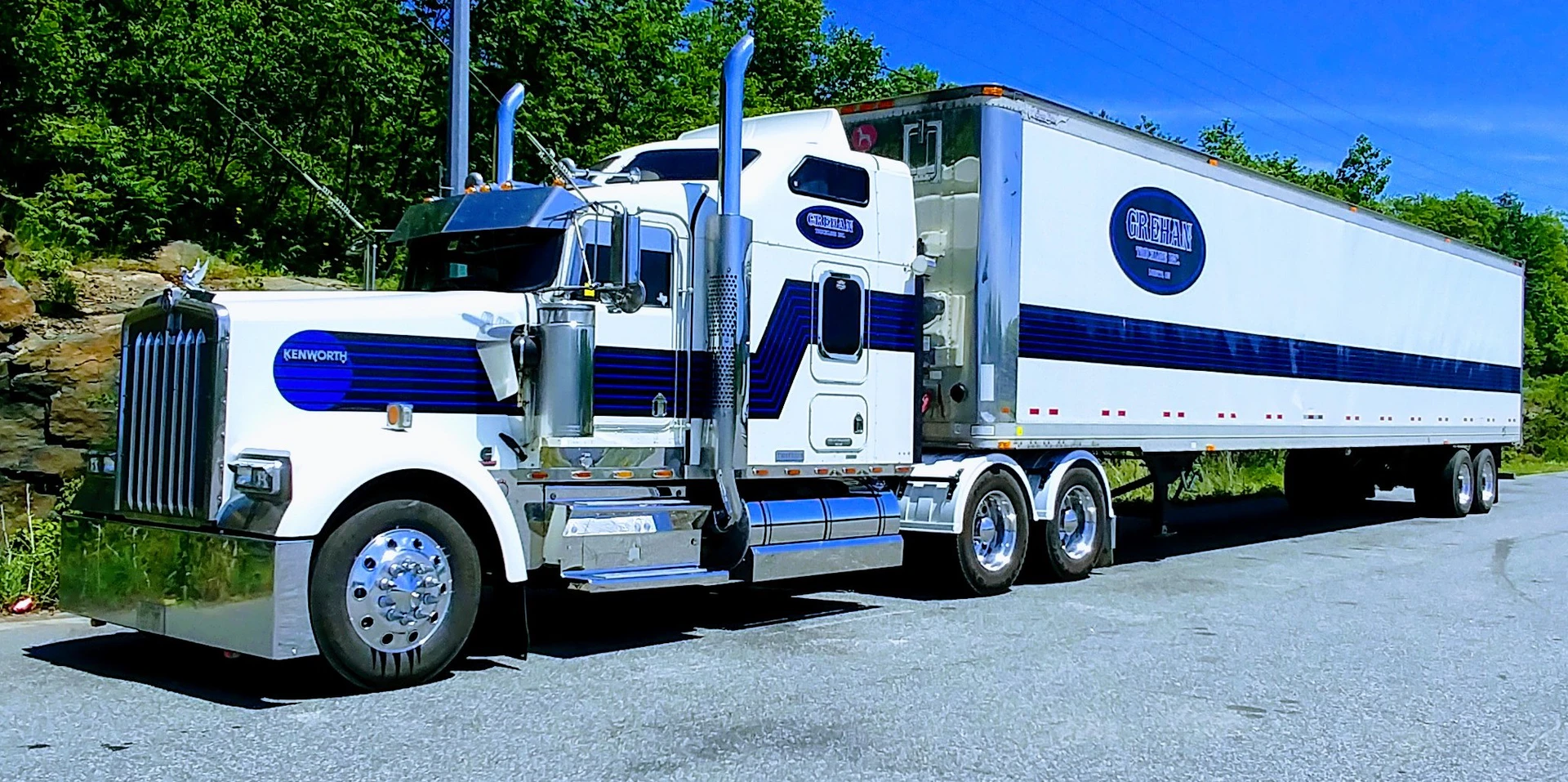 James Grehan's 1999 Kenworth W900L - Vimarsana News