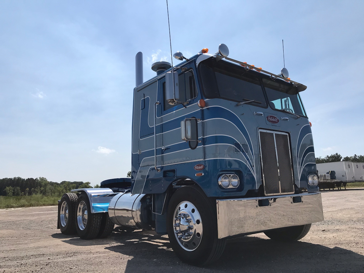 Todd Brenny's 1977 Peterbilt 352 | Overdrive