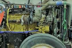 Swapping out an engine on a semi-truck