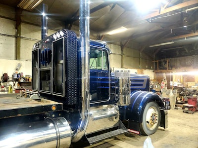 1980 Kenworth w900A