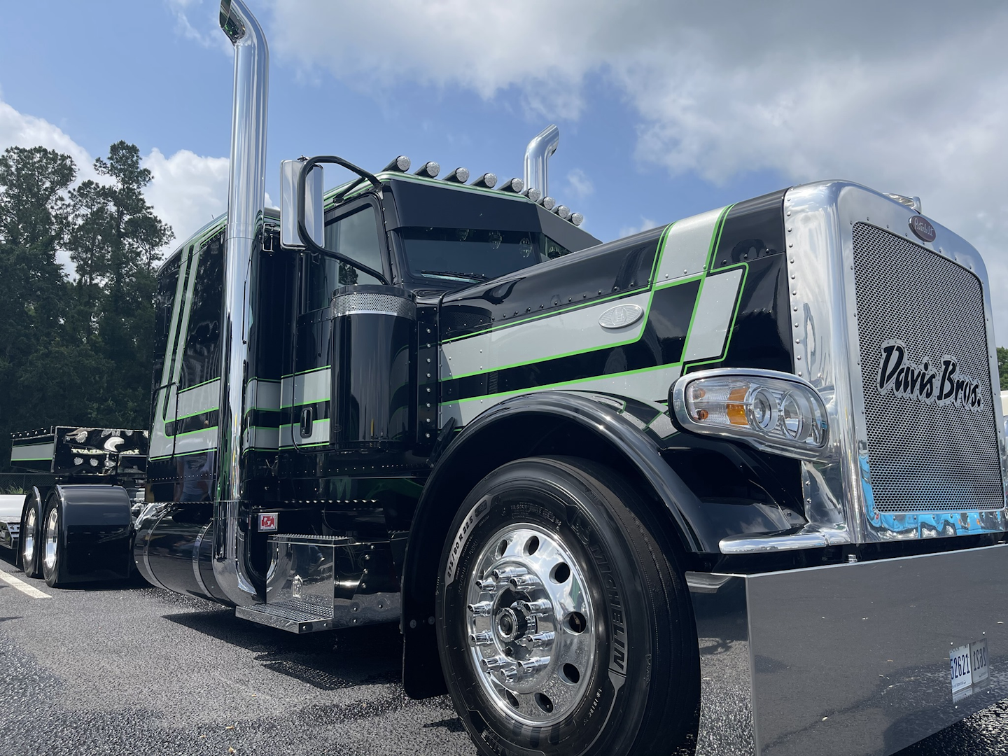 David Bros custom peterbilt truck